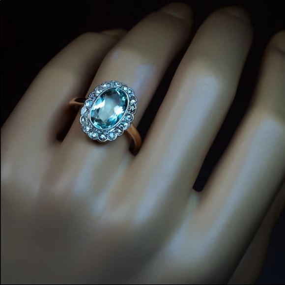 New Women’s Retro Sea Blue Sapphire Ring - Picture 4 of 4